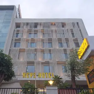 Keys Select Pimpri - By Lemon Tree Hotels